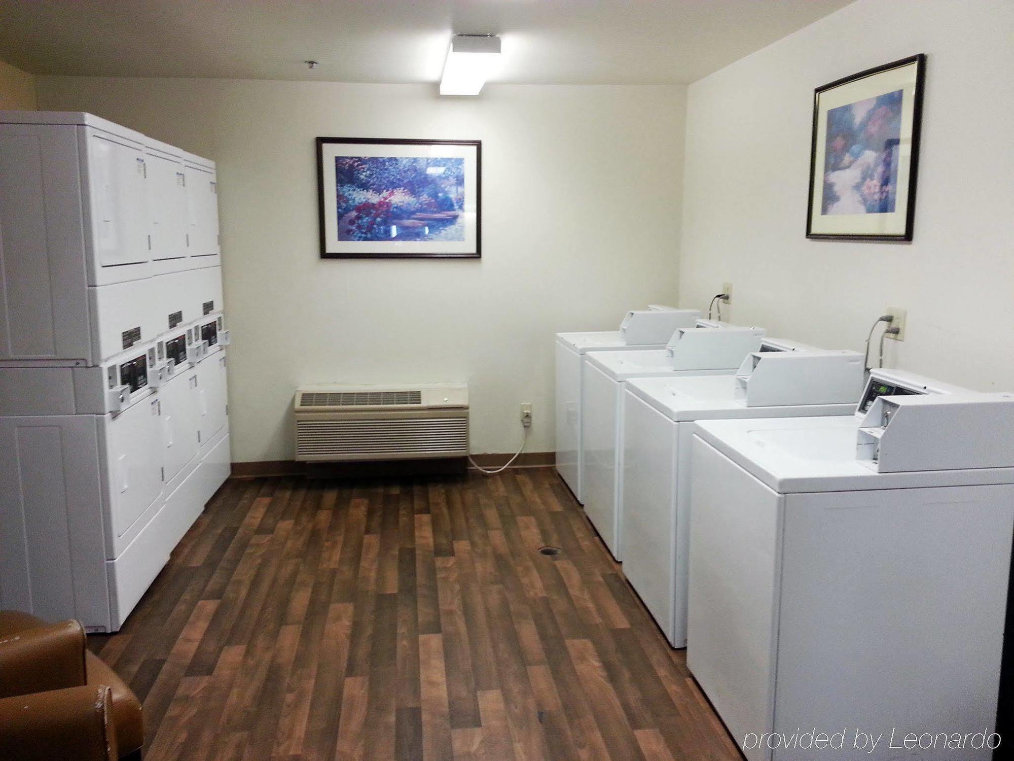 Extended Stay America Suites - Oklahoma City - Airport Exterior foto